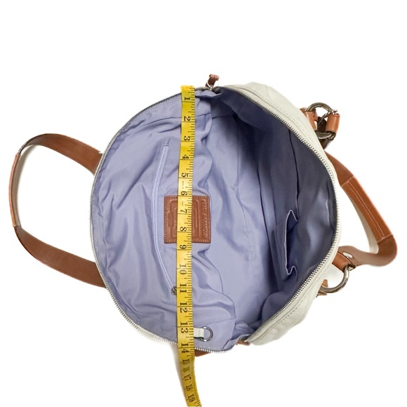 Coach Y2K SoHo Courtney Domed Buckle Satchel Soft Pebble White Leather - Picture 13 of 16